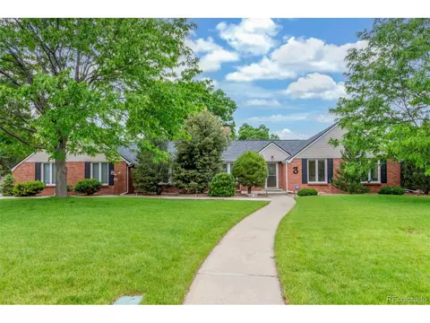 3 Glenview Dr, Littleton, CO 80123
