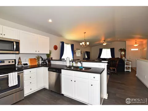 4226 Sunflower Rd, Evans, CO 80620 photo 17