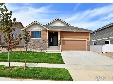 912 Mt Shavano Ave, Windsor, CO 80550 photo 2
