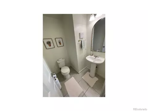 9637 E 56th Pl, Denver, CO 80238 photo 6