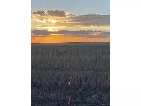 3 Converse Rd, Bennett, CO 80102