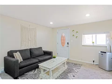 3446 N Marion St, Denver, CO 80205 photo 18