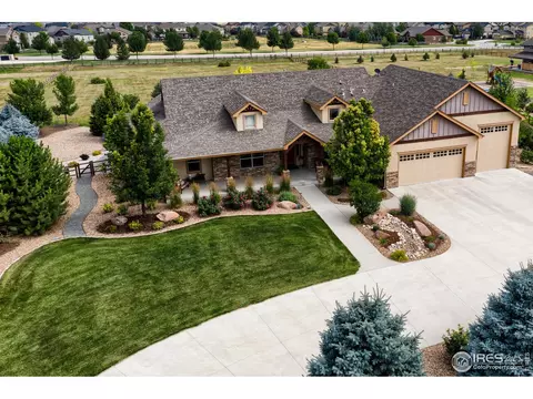 8752 Longs Peak Cir, Windsor, CO 80550 photo 2