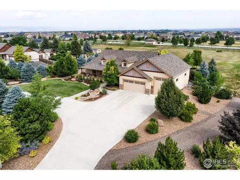 8752 Longs Peak Cir, Windsor, CO 80550 photo 3