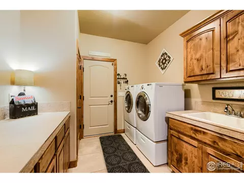 8752 Longs Peak Cir, Windsor, CO 80550 photo 17