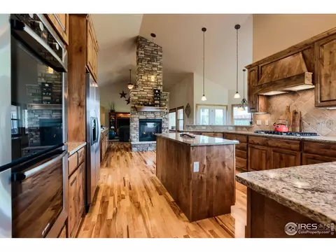 8752 Longs Peak Cir, Windsor, CO 80550 photo 12