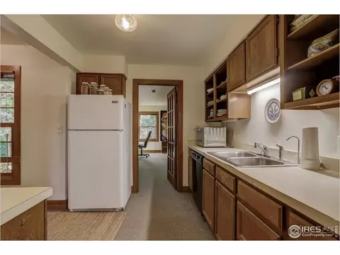 1056 8th St, Boulder, CO 80302 photo 13