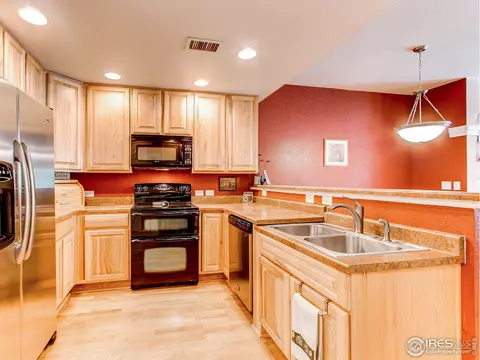 1122 Olympia Ave #12E, Longmont, CO 80504 photo 15