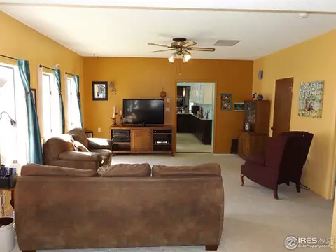317 Adams Ave, Akron, CO 80720 photo 2