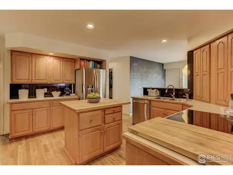 7394 Park Pl, Boulder, CO 80301 photo 4