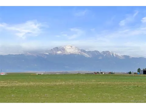 6 Big Springs Rd, Calhan, CO 80808