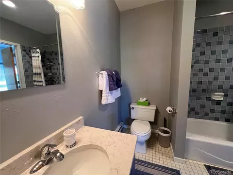 Bath - 63 Guyot Ln #1, Dillon, CO 80435 photo 1 of 6