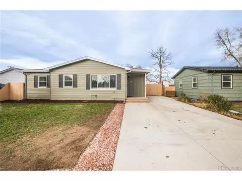 3847 S Inca St, Englewood, CO 80110