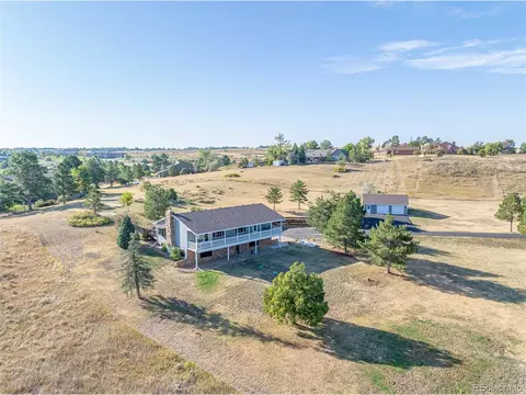 7350 S Liverpool St, Centennial, CO 80016