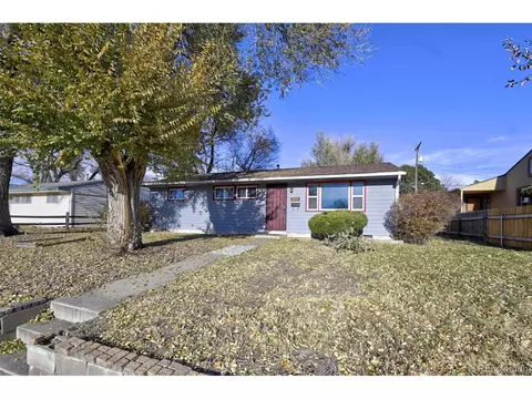 2809 Lark Dr, Colorado Springs, CO 80909