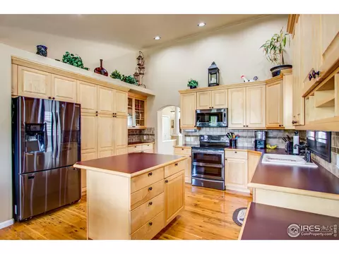 217 56th Ave, Greeley, CO 80634 photo 4