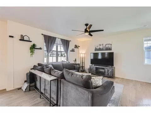 10135 Cedar St, Longmont, CO 80504 photo 6