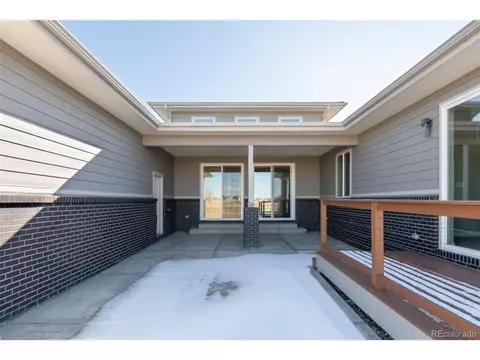 Exterior - 49447 Antelope Dr, Bennett, CO 80102 photo 2 of 4