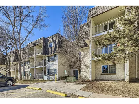 2225 S Jasmine St #304, Denver, CO 80222