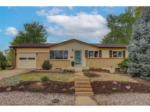 599 S Swadley St, Lakewood, CO 80228