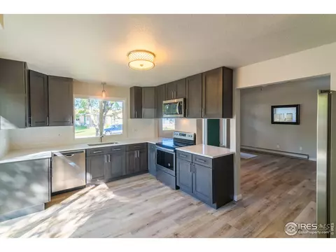 220 Walnut Dr, Frederick, CO 80530 photo 6