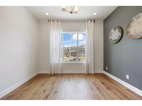 27381 E Lakeview Dr, Aurora, CO 80016 photo 35