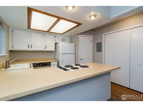 6233 Willow Ln, Boulder, CO 80301 photo 5