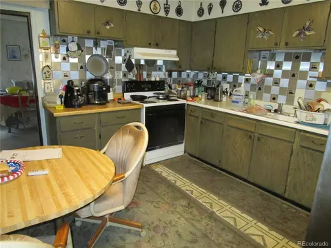 Kitchen - 11930 Exposition Ave, Aurora, CO 80012 photo 2 of 2