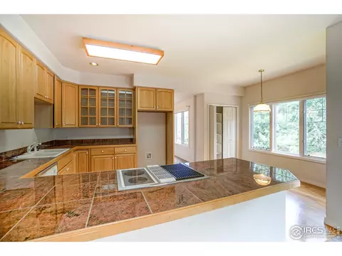 4564 S Hampton Cir, Boulder, CO 80301 photo 12