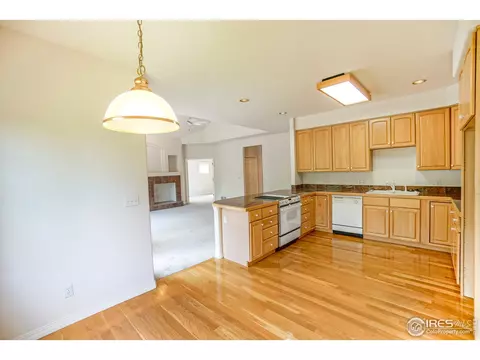 4564 S Hampton Cir, Boulder, CO 80301 photo 13