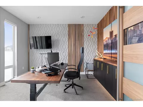 8751 E 52nd Pl, Denver, CO 80238 photo 4