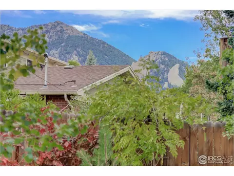 1197 Berea Dr, Boulder, CO 80305 photo 2