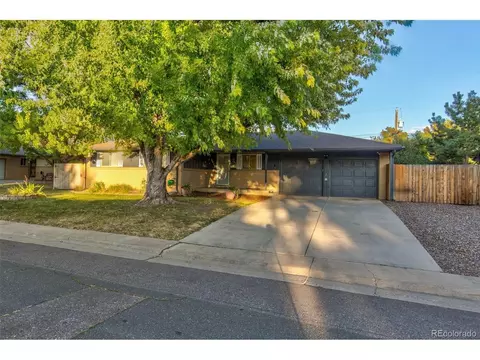 6022 Newcombe Ct, Arvada, CO 80004