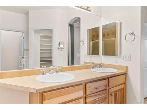 22263 Euclid Dr, Aurora, CO 80016 photo 14