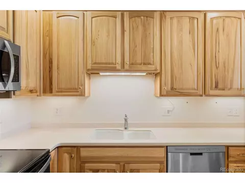 22263 Euclid Dr, Aurora, CO 80016 photo 4