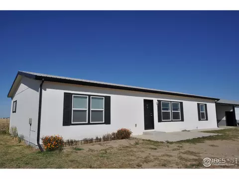 40 S Ranch Rd, Wiggins, CO 80654 photo 3