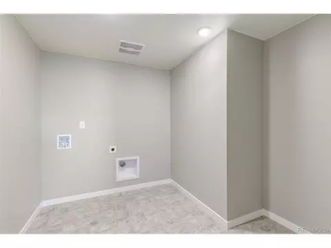 242 S Uriah St, Aurora, CO 80018 photo 27