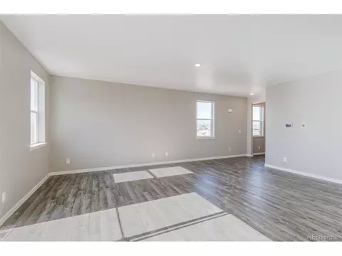 242 S Uriah St, Aurora, CO 80018 photo 9