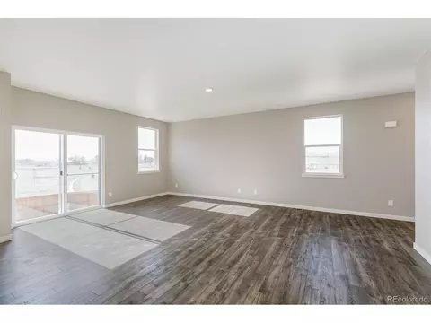 242 S Uriah St, Aurora, CO 80018 photo 8