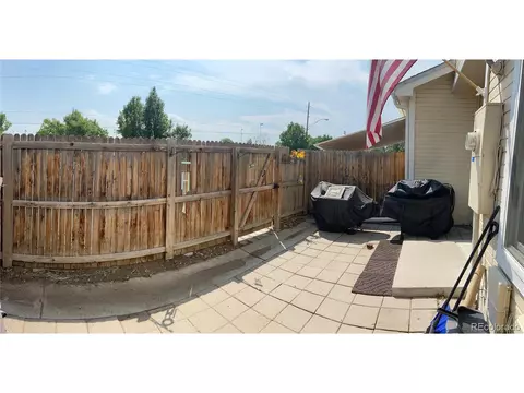 12264 E 2nd Dr, Aurora, CO 80011 photo 6
