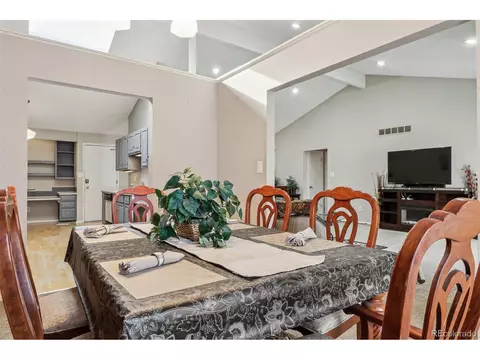 12062 E Maple Ave, Aurora, CO 80012 photo 9