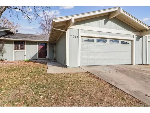 12062 E Maple Ave, Aurora, CO 80012 photo 2