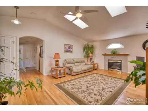 608 Florence Ave, Firestone, CO 80520 photo 2