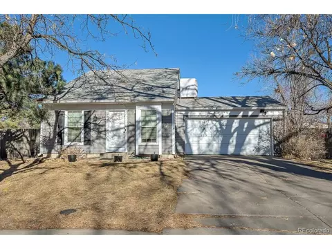 18951 E 17th Ave, Aurora, CO 80011 photo 1