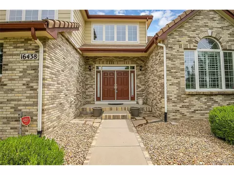 16438 E Lake Dr, Aurora, CO 80016 photo 4