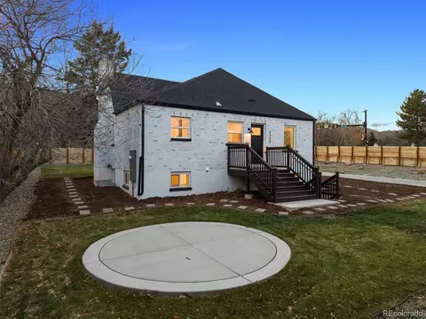 Exterior - 3360 Broadway St, Boulder, CO 80304 photo 9 of 11