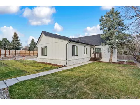 Exterior - 3360 Broadway St, Boulder, CO 80304 photo 3 of 11