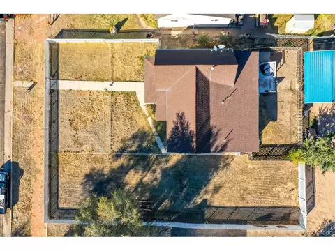 613 Cimarron Ave, La Junta, CO 81050 photo 4