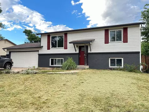 2862 S Mobile St, Aurora, CO 80013