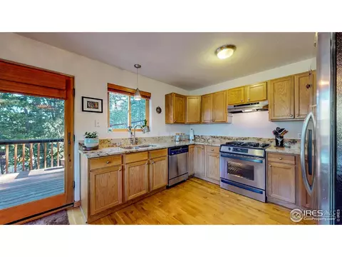 44 Lookout Dr, Lyons, CO 80540 photo 3